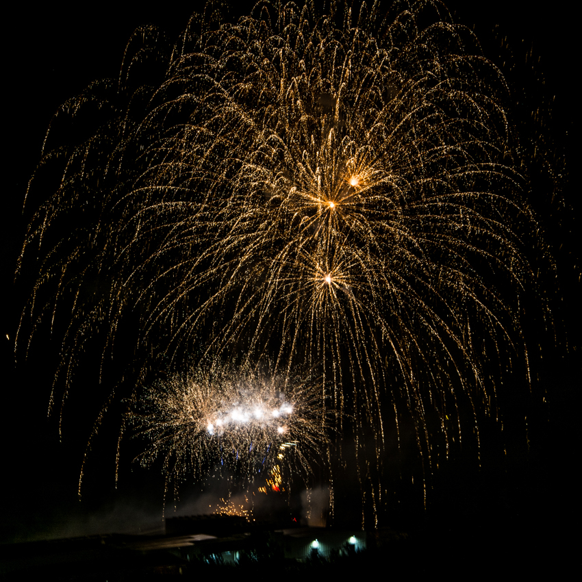 Gran finale pioggia oro | Spettacoli pirotecnici misti | Brixia Fireworks