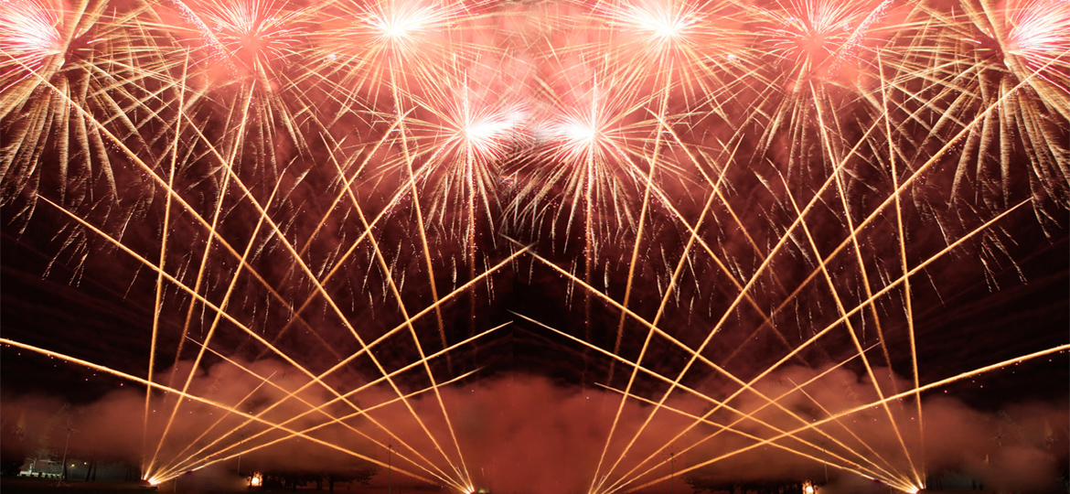 Brixia Fireworks | Spettacoli pirotecnici piromusicali, realizzati sparando i fuochi a tempo di musica. Rappresentano la forma più tecnologica degli spettacoli pirotecnici.